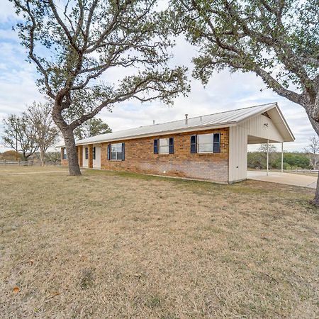 Historic Hoffmann Ranch Haus Near Wineries! Villa Fredericksburg Exterior photo
